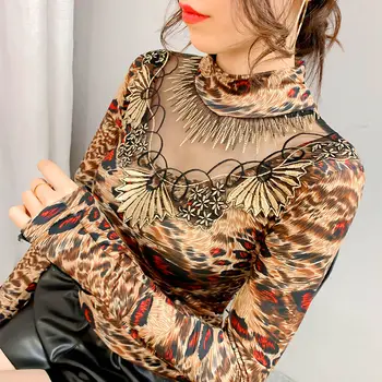 Bluzo Ženske Jeseni, Pozimi Vezene Čipke Leopard majica s kratkimi rokavi Ženske Seksi Top Blusas Mujer De Moda - 