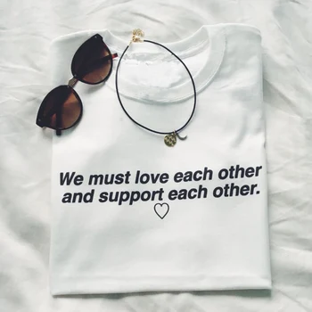 Moramo Ljubite drug Drugega in Podporo T-Shirt Grafični Vrhovi Tees Crewneck Majica jezus, ljubezen kawaii slogan majica bombaž majica ženske - 