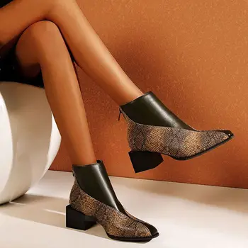 Vzletno-pristajalne steze Stranka Mešane Barve Ženske Škornji Moda Kvadratni Toe Mozaik Visokih Petah Retro Nazaj Zadrgo Martin Čevlji Za Ženske - 
